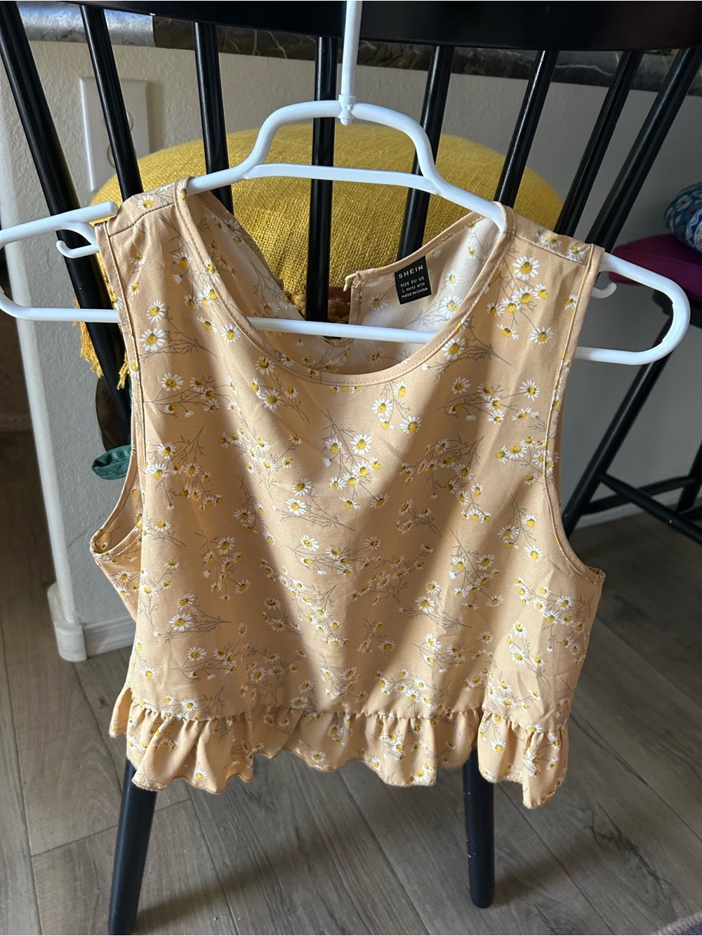 Shein Floral Ruffle Hem Sleeveless Top - cream